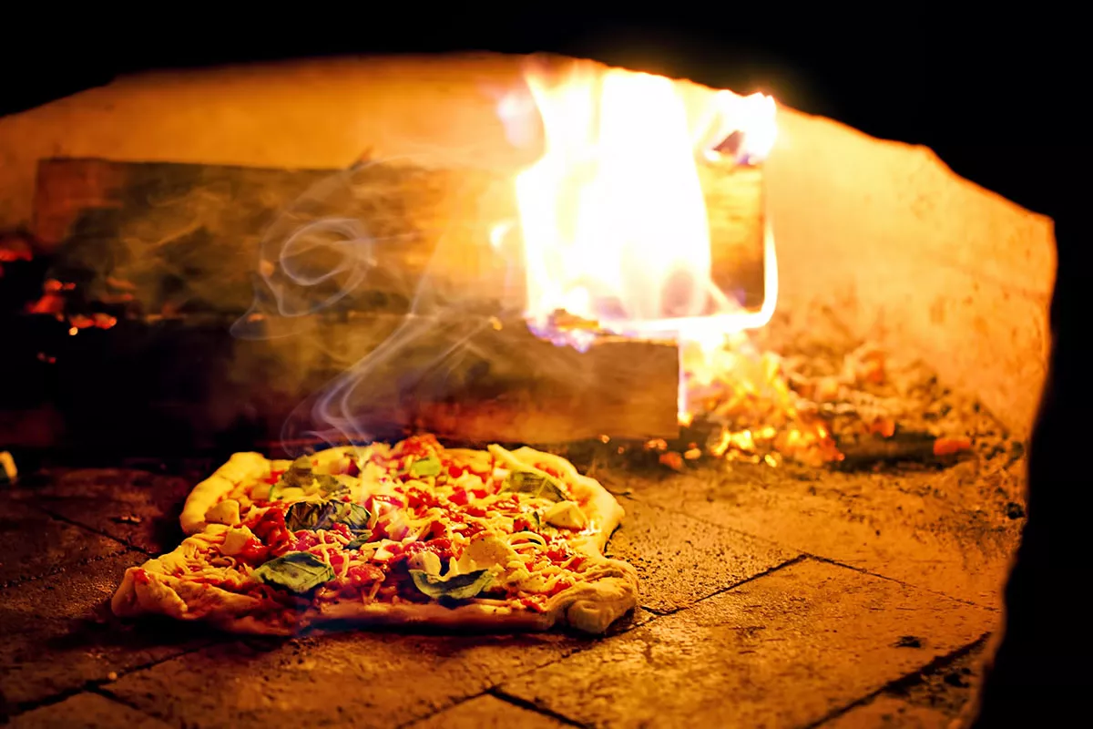 Pizzaofen-Holz Pizzaofen-Holz