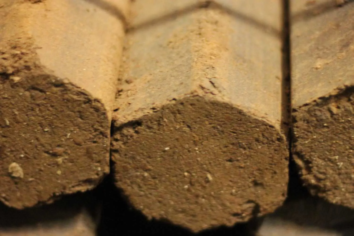 Holzbriketts Holzbriketts